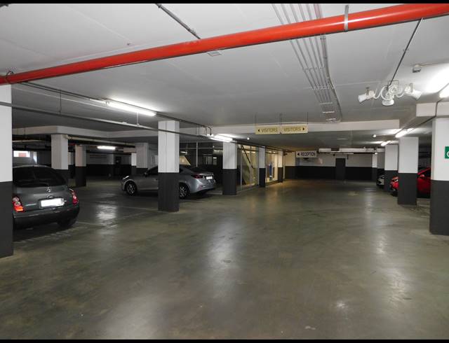 329M² OFFICE TO LET IN WAVERLEY